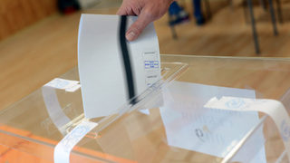 Между 37 и 42% е избирателната активност в страната до 17.30 ч. (допълнена)