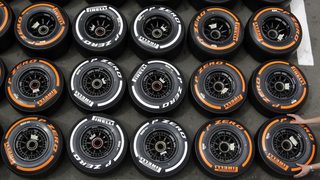 "Пирели" ще промени гумите си за F1 след критиките на "Ред бул"