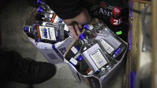 В Чехия откриха тайни резервоари с над 1 млн. литра етилов алкохол
