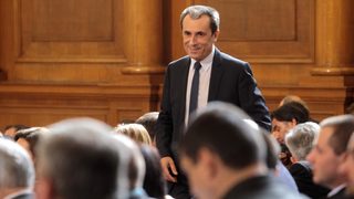 Бъдещото правителство трябва да прави тежки реформи, но едва ли