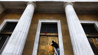 Брюксел искал гръцките банки да продадат дъщерните си поделения в Югоизточна Европа
