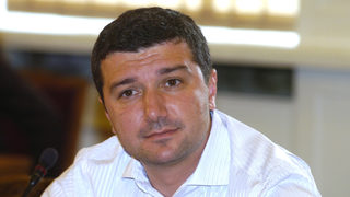 Кой е Драгомир Стойнев - предложен за министър на икономиката и енергетиката