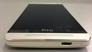 Google ще продава <span class="highlight">HTC</span> <span class="highlight">One</span> със стандартен Android