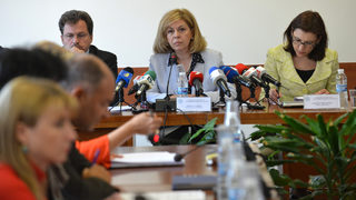 ДКЕВР нямало да следва очакванията на кабинета за цената на тока (видео)