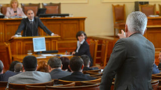 Нови рекорди на безобразието