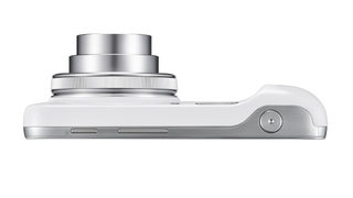 Samsung представи камерафона Galaxy S4 Zoom