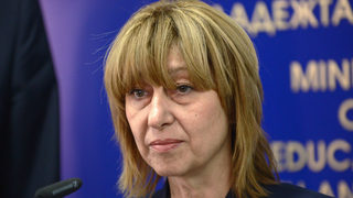 Просветният министър предлага училищните бюджети да зависят от качеството