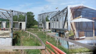 На <span class="highlight">Иракли</span> пак се строи въпреки забраната, сигнализират природозащитници