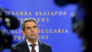 Раждането и пътят на един компромат срещу президента
