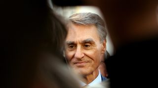 Португалският президент започва спешни разговори за решаване на кризата в кабинета