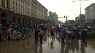 Видео: Новините в 100 секунди