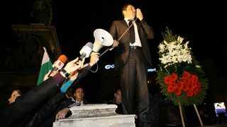 И РЗС щяла да работи за десен блок
