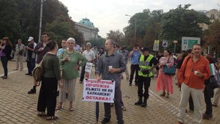 Ден 27-ми на протестите - работещи блокират парламента (хронология)