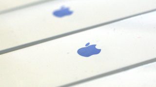Apple е в основата на картелно споразумение с пет водещи книгоиздатели