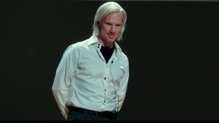 Видео: Бенедикт Къмбърбач като Джулиан Асандж в The Fifth Estate
