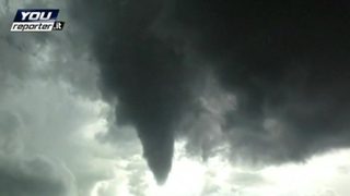 Торнадо рани 12 души край Милано