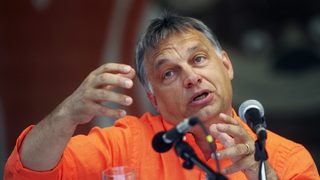 Как Орбан превръща критиките от чужбина в подкрепа сред унгарците