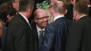 Чешките социалдемократи виждат достатъчна подкрепа за предсрочни избори