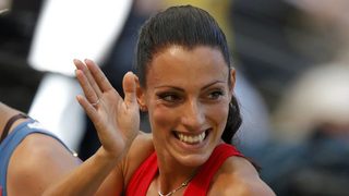 Ивет Лалова се класира за полуфиналите в спринта на световното (видео)