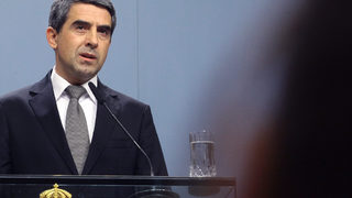 Плевнелиев: Целта на ветото беше да се сблъскат не автобусите, а аргументите (допълнена)