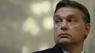 Унгария обмисля по-меки схеми за конвертиране на заемите в чужда валута