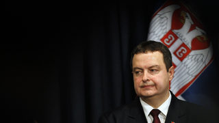 Управляваща сръбска партия заплашва с предсрочни избори