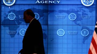 NSA разполага с около 600 висококвалифицирани хакери, които извършват кибератаки