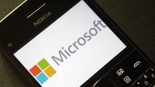 Мобилният бизнес на <span class="highlight">Nokia</span> затвърждава стратегията на Microsoft