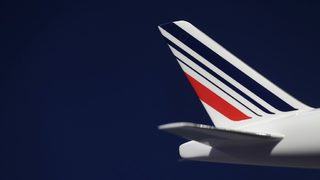 Служителите на <span class="highlight">Air</span> <span class="highlight">France</span> готвят стачка в края на ноември