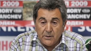Богдан Николов: Спортният министър? Марианка на полянка (видео)