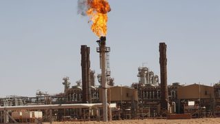 МAE: САЩ ще изпреварят Русия като най-голям производител на петрол