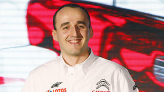 "Ситроен" включи Кубица в заводския си тим за финала на WRC