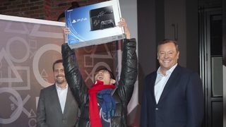 Започнаха продажбите на Sony PlayStation 4