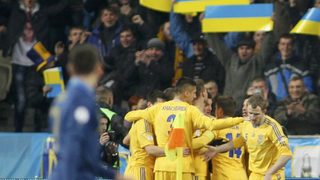 Украйна срази Франция с 2:0 и съживи кошмара от "Парк де Пренс"