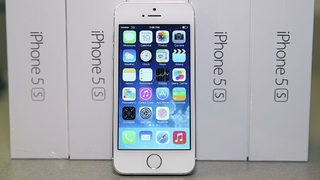 Apple не нарушава патента, описващ смартфоните, реши съд в САЩ
