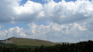 Бюджетната <span class="highlight">комисия</span> одобри "данък ВЕИ"