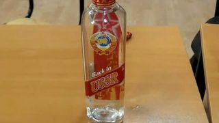 Видео: Как Ранобудните студенти хванаха пияни преподаватели в Ректората