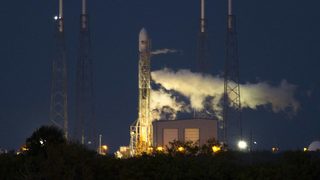 Компанията на <span class="highlight">Елън</span> <span class="highlight">Муск</span> SpaceX не успя да изстреля ракетата си за пореден път