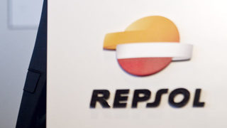 В Испания протестираха срещу проучвания за нефт на Канарските <span class="highlight">острови</span>