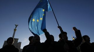 Трима бивши украински президенти подкрепиха проевропейските протести