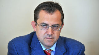 Еврокомисията не е обвинявала конкретни лица или партии за спирането на евросредства (обновена)