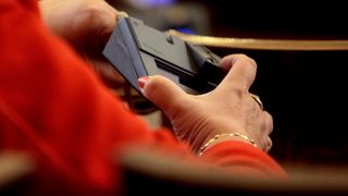 Парламентът ще заседава извънредно в понеделник и вторник