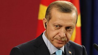 Арести на хора на Ердоган разтърсиха турския елит