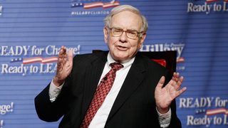 Уорън Бъфет е печелил по $37 млн. на ден през 2013 г.