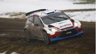 Роберт Кубица спечели феноменална първа голяма победа в рали спорта