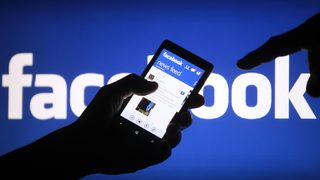 Facebook отрече проучване, че ще загуби 80% от потребителите си