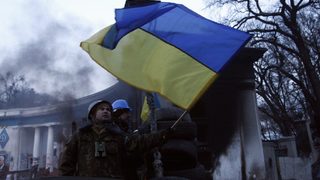 Съдбоносен ден за Украйна, парламентът трябва да промени репресивните закони