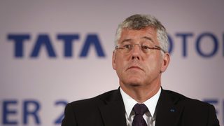 Самоубийството на висш мениджър поставя на изпитание индийската "<span class="highlight">Тата</span>"