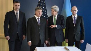 Шоколадовия крал на Украйна, или кой е бизнес магнатът сред лидерите на опозицията