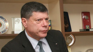 Дянков притискал Ваньо Танов да върне лиценза на Мишо Бирата